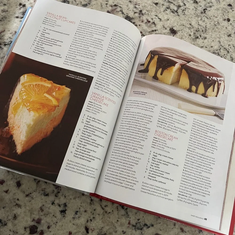 Better Homes & Gardens Christmas Cooking from the‎ Heart Hardcover Red Holiday